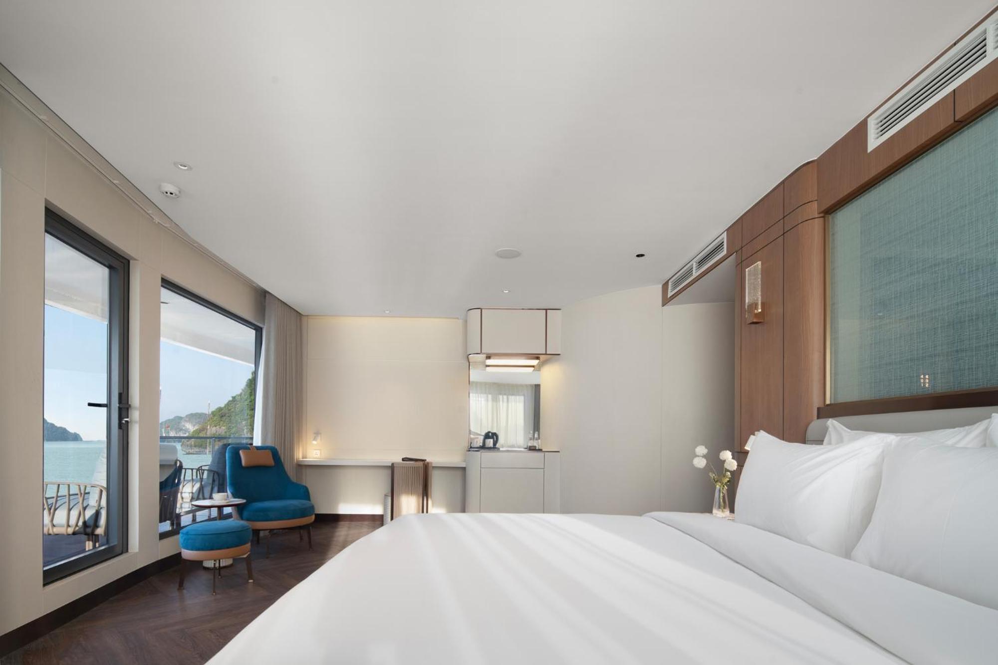 Grand Pioneers Halong Bay Cruise 2 Hotel Ha Long Exterior photo